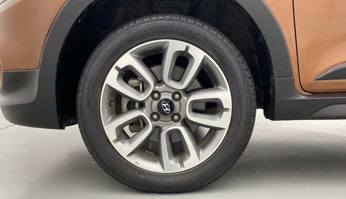 2016 Hyundai i20 Active 1.2 SX, Petrol, Manual, 20,540 km, Left Front Wheel
