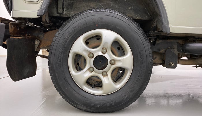 2013 Mahindra Thar CRDE 4X4 AC, Diesel, Manual, 37,557 km, Right Rear Wheel