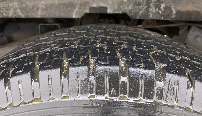 2013 Mahindra Thar CRDE 4X4 AC, Diesel, Manual, 37,557 km, Right Rear Tyre Tread