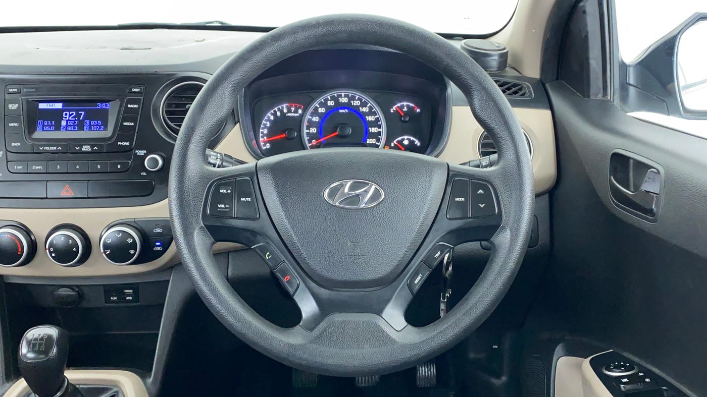 2019 Hyundai Grand i10 MAGNA 1.2 KAPPA VTVT, Petrol, Manual, 19,964 km, Steering Wheel Close Up