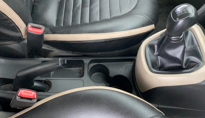 2019 Hyundai Grand i10 MAGNA 1.2 KAPPA VTVT, Petrol, Manual, 19,964 km, Gear Lever