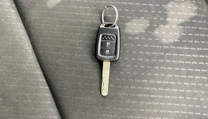 2019 Honda WR-V 1.2L I-VTEC VX MT, Petrol, Manual, 54,346 km, Key Close Up