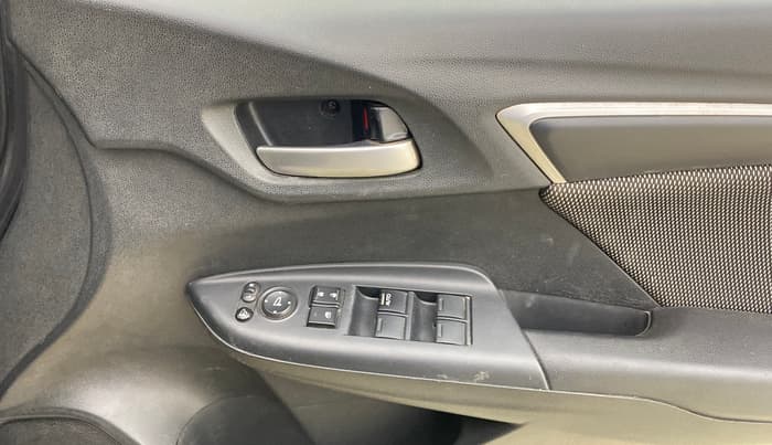 2019 Honda WR-V 1.2L I-VTEC VX MT, Petrol, Manual, 54,346 km, Driver Side Door Panels Control