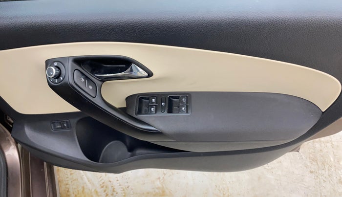 2020 Skoda Rapid AMBITION AT TSI, Petrol, Automatic, 65,460 km, Driver Side Door Panels Control