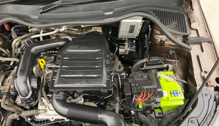 2020 Skoda Rapid AMBITION AT TSI, Petrol, Automatic, 65,460 km, Engine View - Left