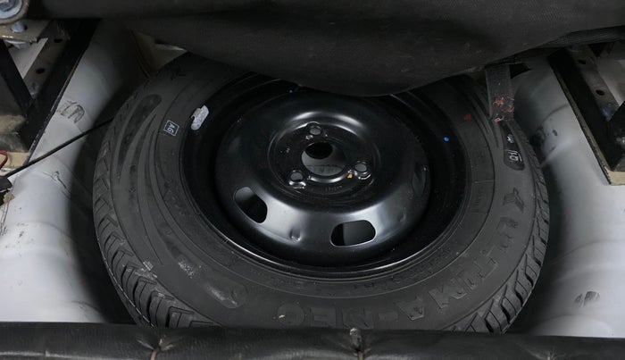 2019 Renault Kwid RXT 1.0 (O), CNG, Manual, 37,759 km, Spare Tyre