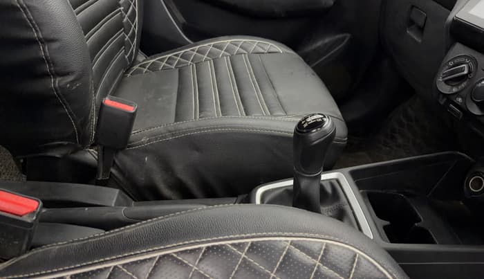 2023 Maruti Swift VXI, Petrol, Manual, 11,027 km, Gear Lever