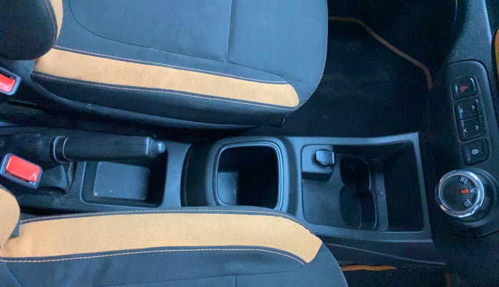 2018 Renault Kwid CLIMBER 1.0 AMT, Petrol, Automatic, 55,646 km, Gear Lever