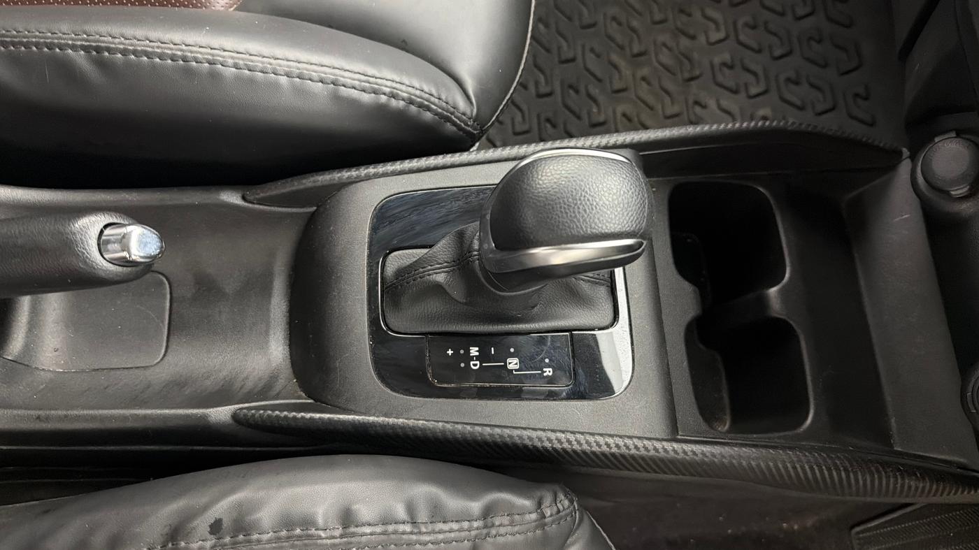 2023 Maruti FRONX DELTA PLUS 1.2L AGS, Petrol, Automatic, 10,437 km, Gear Lever