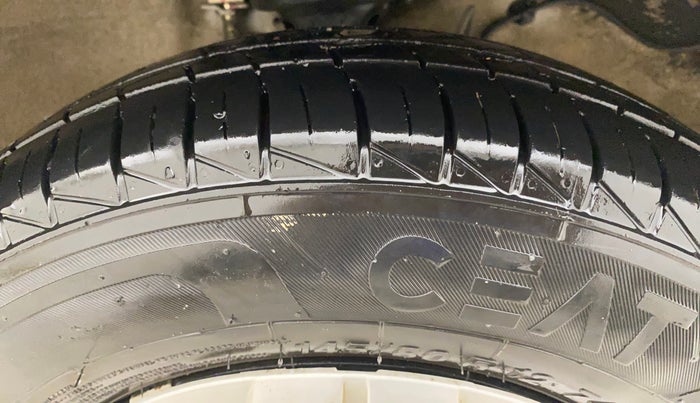 2021 Maruti Alto LXI, Petrol, Manual, 15,035 km, Right Front Tyre Tread
