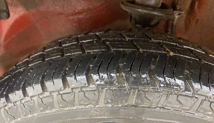 2017 Maruti Alto 800 LXI, Petrol, Manual, 18,413 km, Left Front Tyre Tread