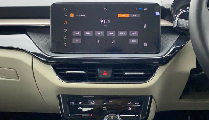 2022 Skoda SLAVIA AMBITION 1.0L TSI AT, Petrol, Automatic, 5,818 km, Air Conditioner