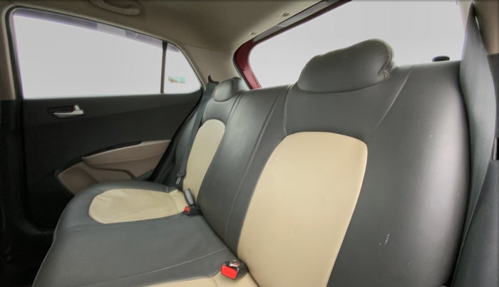 2014 Hyundai Grand i10 SPORTZ 1.2 KAPPA VTVT, Petrol, Manual, 83,090 km, Right Side Rear Door Cabin