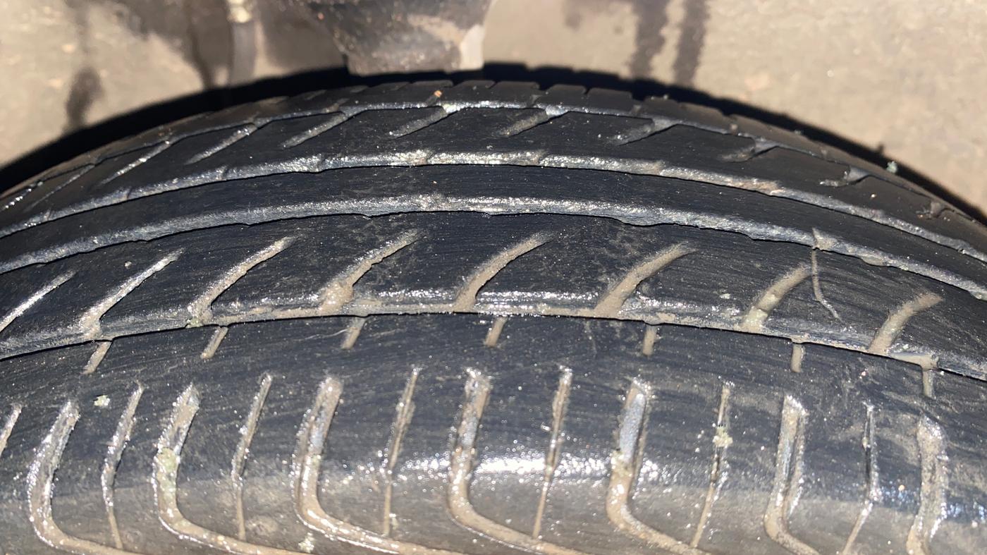 2018 Maruti Alto 800 LXI, Petrol, Manual, 26,061 km, Right Front Tyre Tread