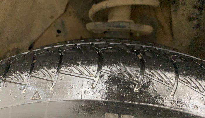 2023 Maruti Grand Vitara ZETA SMART HYBRID, Petrol, Manual, 18,981 km, Left Front Tyre Tread