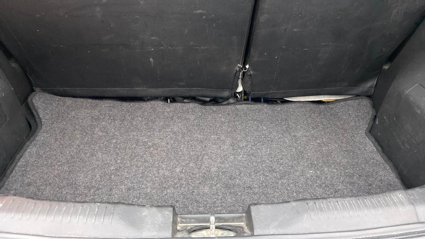 2017 Maruti IGNIS ZETA 1.3 AMT DUAL TONE, Diesel, Automatic, 98,700 km, Boot Inside
