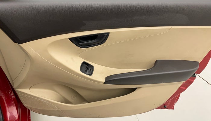 2015 Hyundai Eon ERA +, Petrol, Manual, 16,870 km, Driver Side Door Panels Control