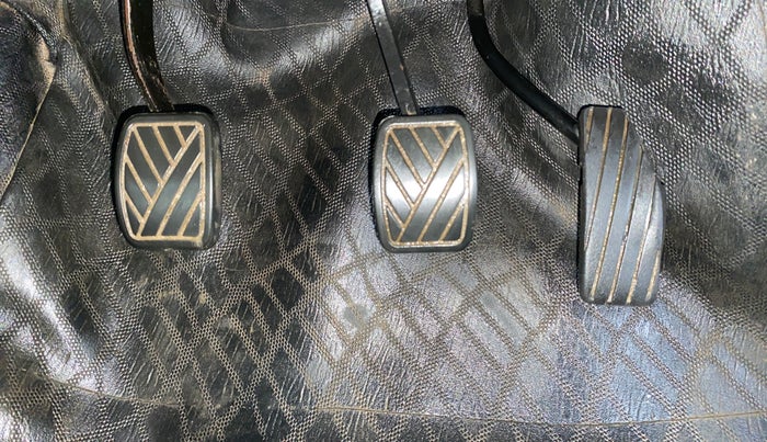 2013 Maruti Wagon R 1.0 VXI, Petrol, Manual, 60,673 km, Pedals