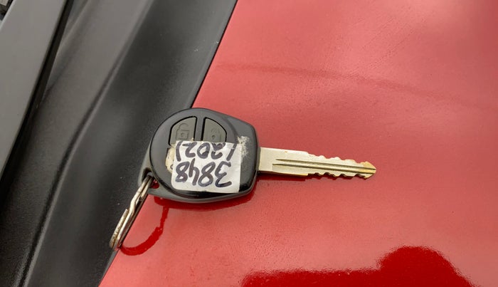 2013 Maruti Wagon R 1.0 VXI, Petrol, Manual, 60,673 km, Key Close Up