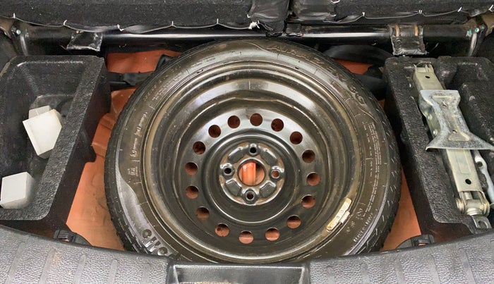 2013 Maruti Wagon R 1.0 VXI, Petrol, Manual, 60,673 km, Spare Tyre