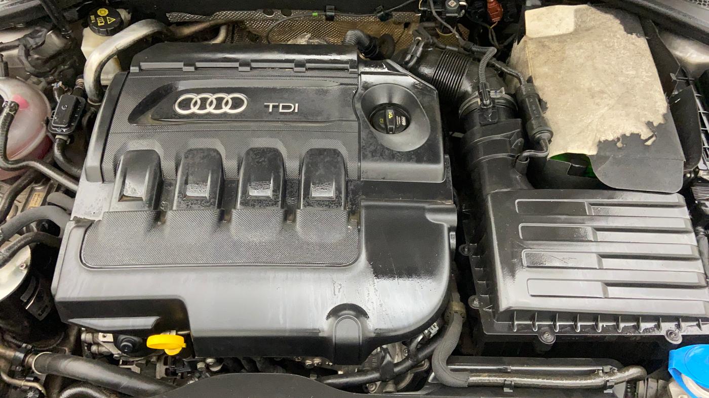 2015 Audi A3 35TDI, Diesel, Automatic, 87,843 km, Engine Bonet View