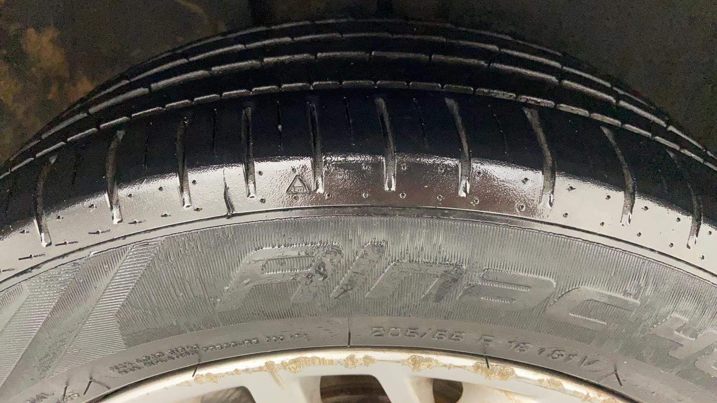 2015 Audi A3 35TDI, Diesel, Automatic, 87,843 km, Right Front Tyre Tread