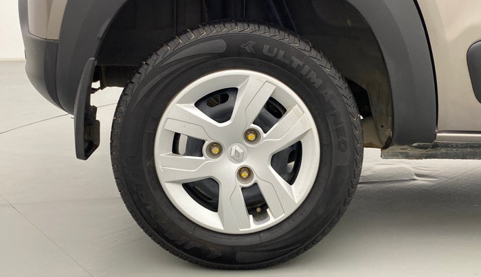 2018 Renault Kwid RXL, Petrol, Manual, 11,344 km, Right Rear Wheel