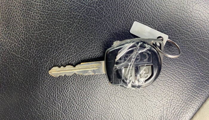 2019 Maruti Baleno DELTA PETROL 1.2, Petrol, Manual, 59,661 km, Key Close Up
