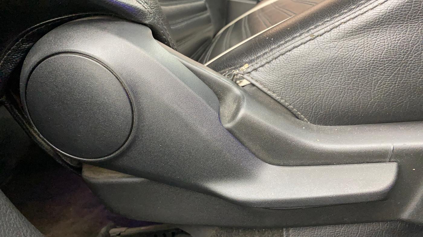 2019 Maruti Baleno DELTA PETROL 1.2, Petrol, Manual, 59,661 km, Driver Side Adjustment Panel