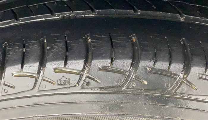 2019 Maruti Baleno DELTA PETROL 1.2, Petrol, Manual, 59,661 km, Right Rear Tyre Tread
