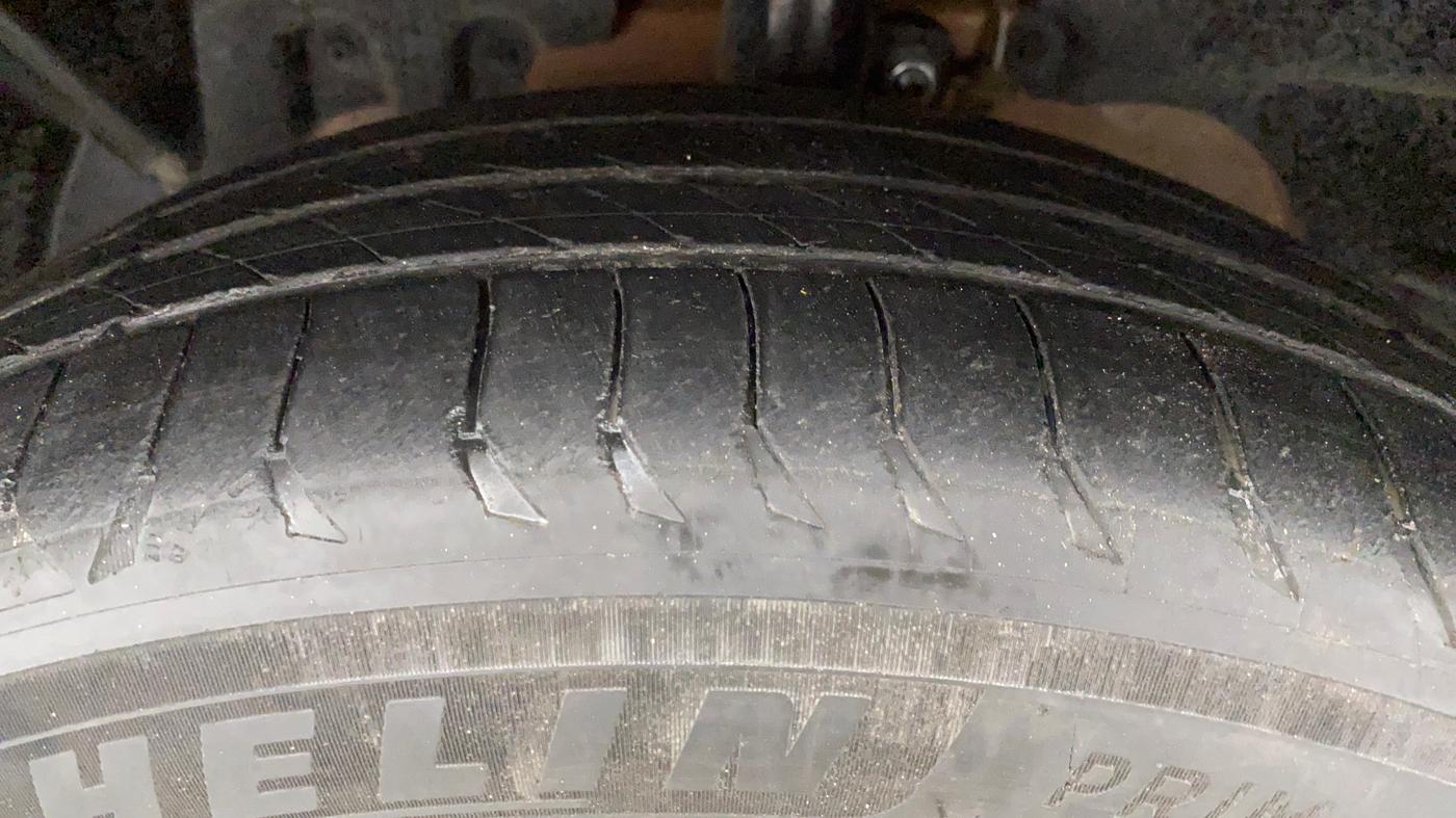 2016 Ford Ecosport 1.5 TITANIUM TI VCT, Petrol, Manual, 98,612 km, Left Front Tyre Tread