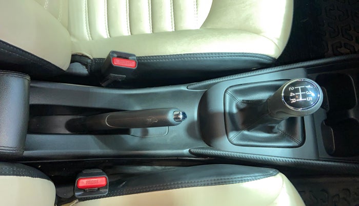 2024 Maruti Baleno DELTA PETROL 1.2, Petrol, Manual, 7,740 km, Gear Lever