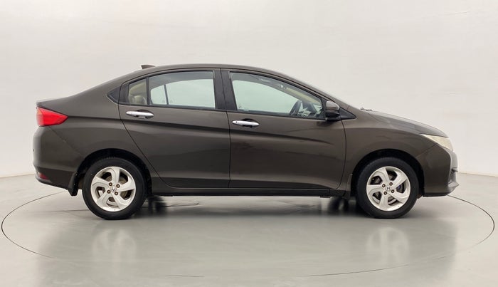 2015 Honda City V MT PETROL, Petrol, Manual, 65,973 km, Right Side View