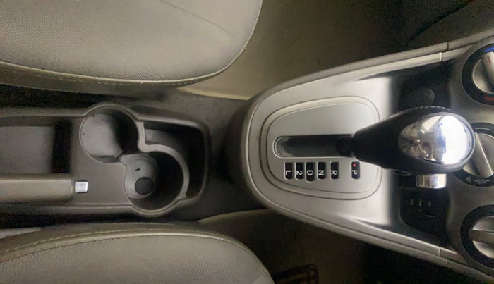 2013 Hyundai i10 SPORTZ 1.2 AT, Petrol, Automatic, 55,385 km, Gear Lever