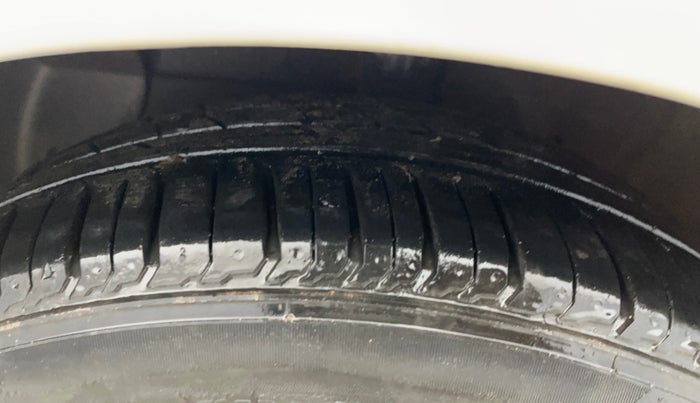 2020 Hyundai AURA SX+ 1.0 TURBO GDI MT, Petrol, Manual, 46,828 km, Left Front Tyre Tread