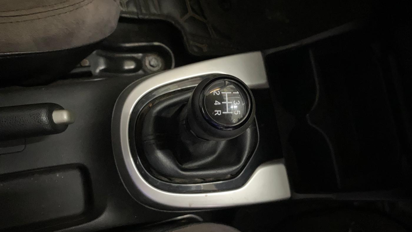 2018 Honda WR-V 1.2L I-VTEC VX MT, Petrol, Manual, 61,219 km, Gear Lever
