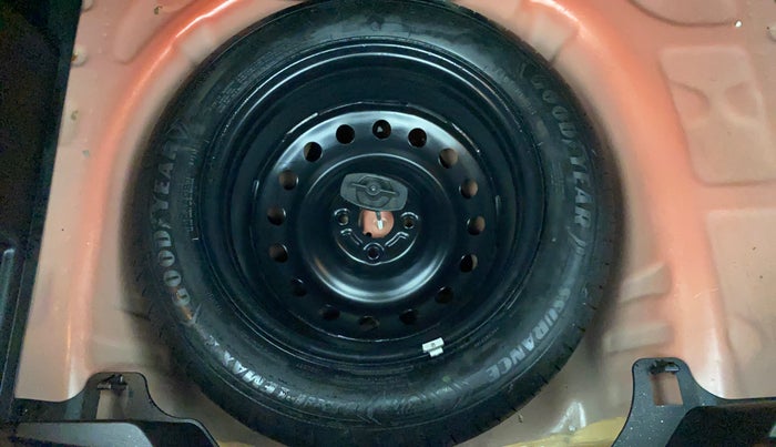 2024 Toyota Urban Cruiser Taisor V 1.0 Petrol MT, Petrol, Manual, 3,060 km, Spare Tyre