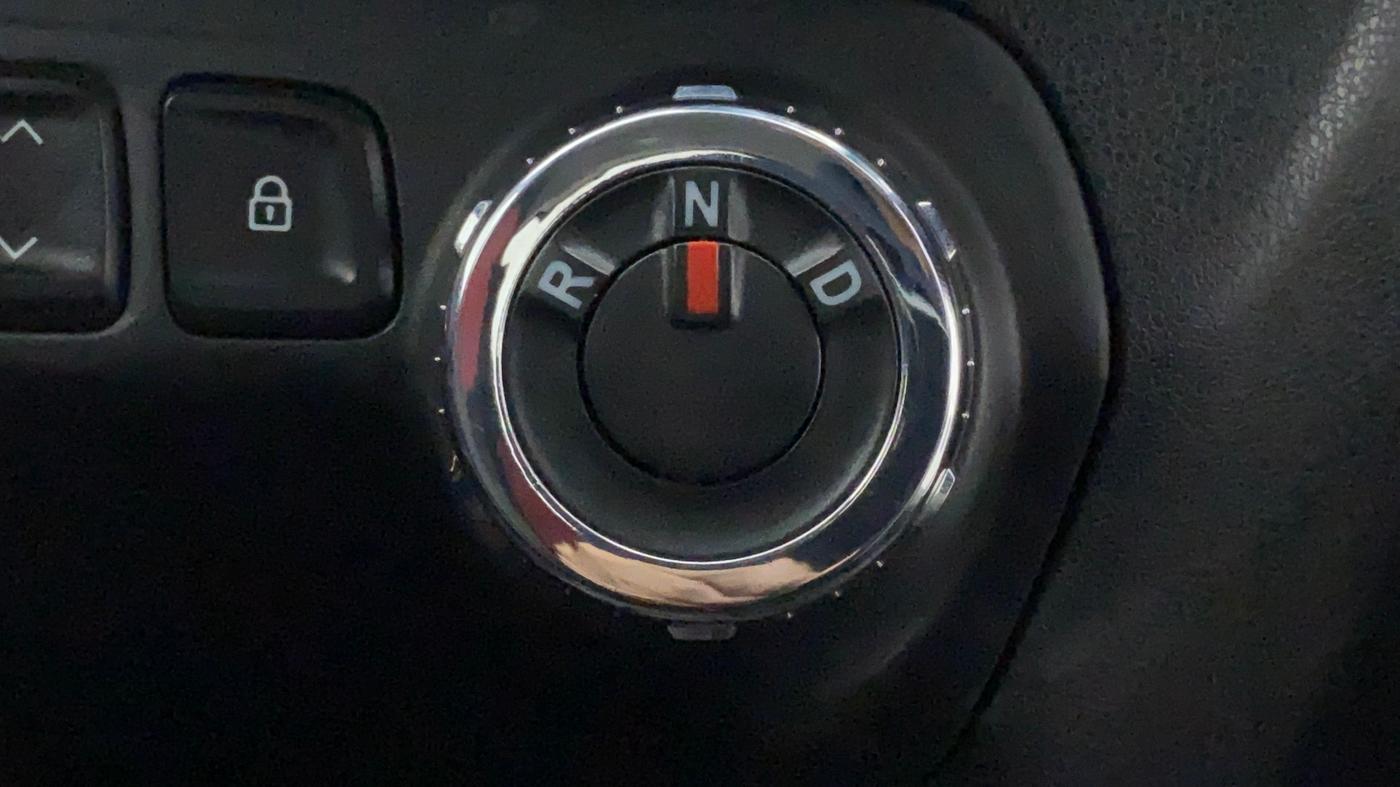 2017 Renault Kwid RXT 1.0 EASY-R  AT, Petrol, Automatic, 19,419 km, Gear Lever
