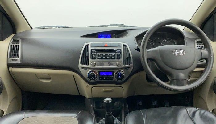 2013 Hyundai i20 MAGNA (O) 1.2, Petrol, Manual, 70,894 km, Dashboard