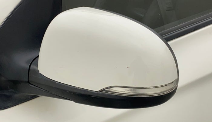 2013 Hyundai i20 MAGNA (O) 1.2, Petrol, Manual, 70,894 km, Left rear-view mirror - Folding motor not working