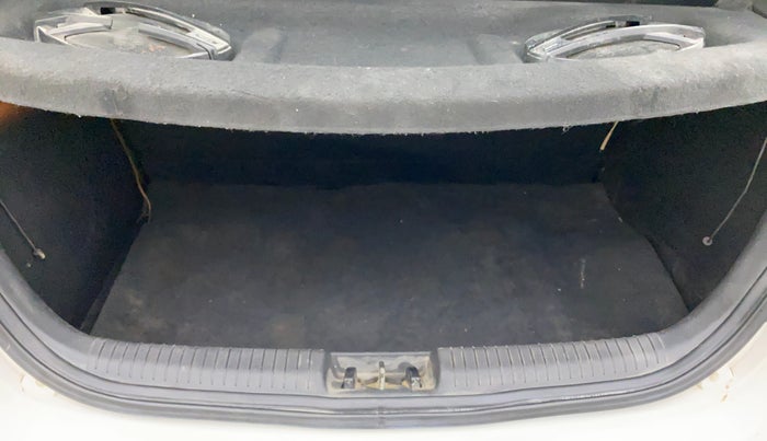 2013 Hyundai i20 MAGNA (O) 1.2, Petrol, Manual, 70,894 km, Boot Inside