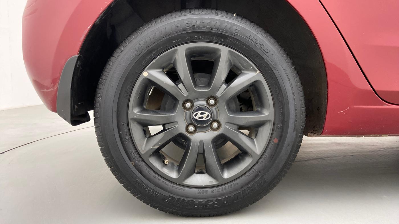 2018 Hyundai Elite i20 ASTA 1.2, Petrol, Manual, 59,857 km, Right Rear Wheel