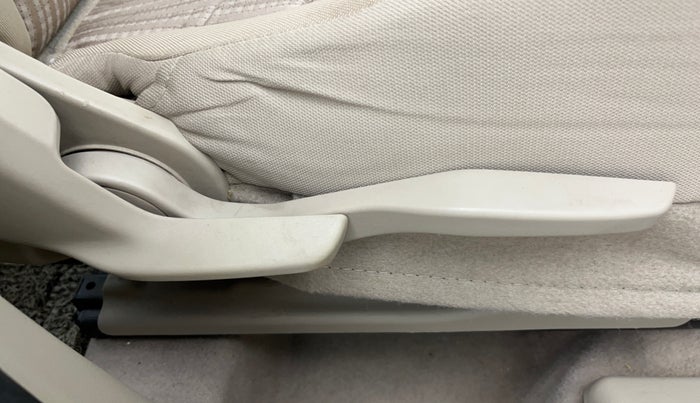 2022 Maruti Dzire VXI CNG, CNG, Manual, 73,464 km, Driver Side Adjustment Panel