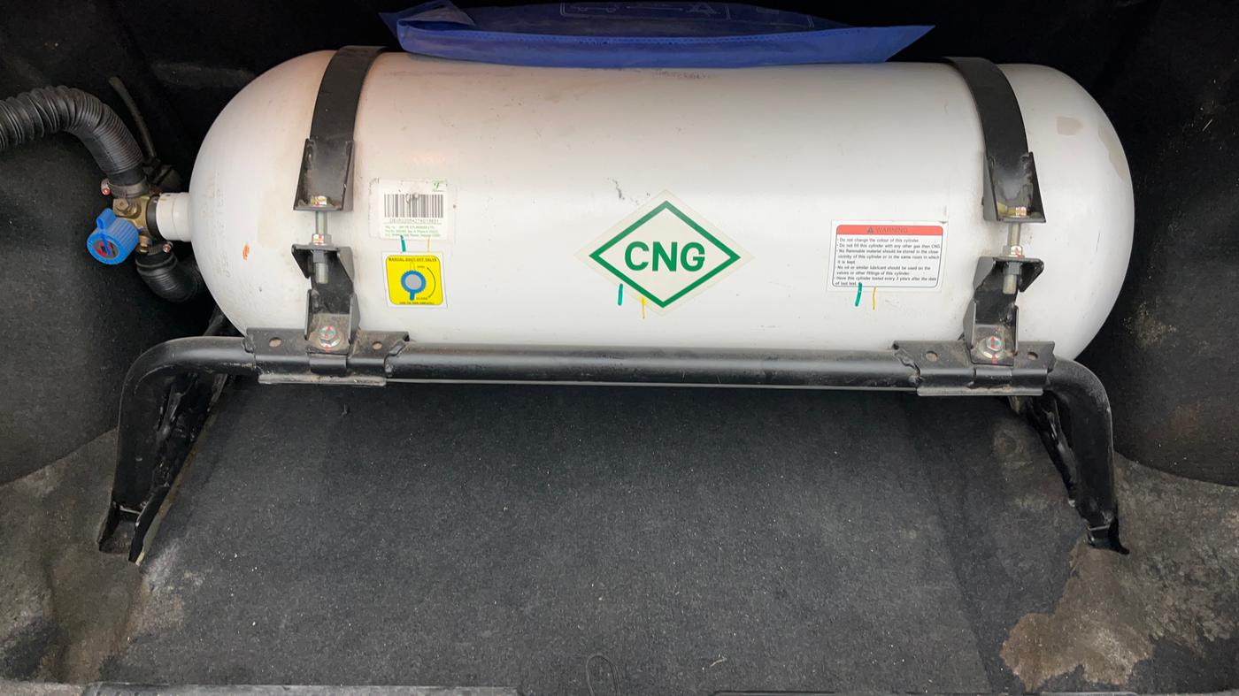 2022 Maruti Dzire VXI CNG, CNG, Manual, 73,489 km, Boot Inside