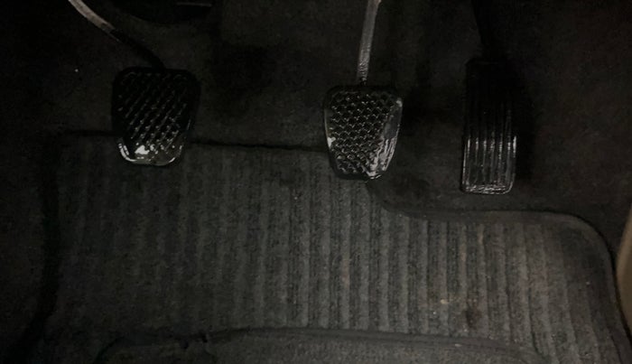 2015 Honda Amaze 1.2L I-VTEC S, Petrol, Manual, 68,808 km, Pedals