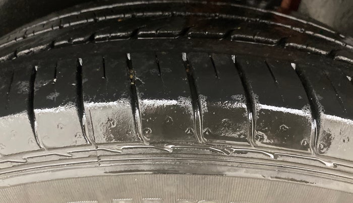 2019 MG HECTOR SHARP 1.5 DCT PETROL, Petrol, Automatic, 46,040 km, Left Rear Tyre Tread