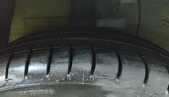 2017 Hyundai Xcent SX 1.2, CNG, Manual, 98,544 km, Right Rear Tyre Tread