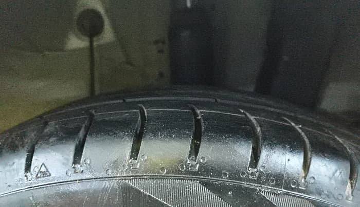 2017 Hyundai Xcent SX 1.2, CNG, Manual, 98,544 km, Left Rear Tyre Tread