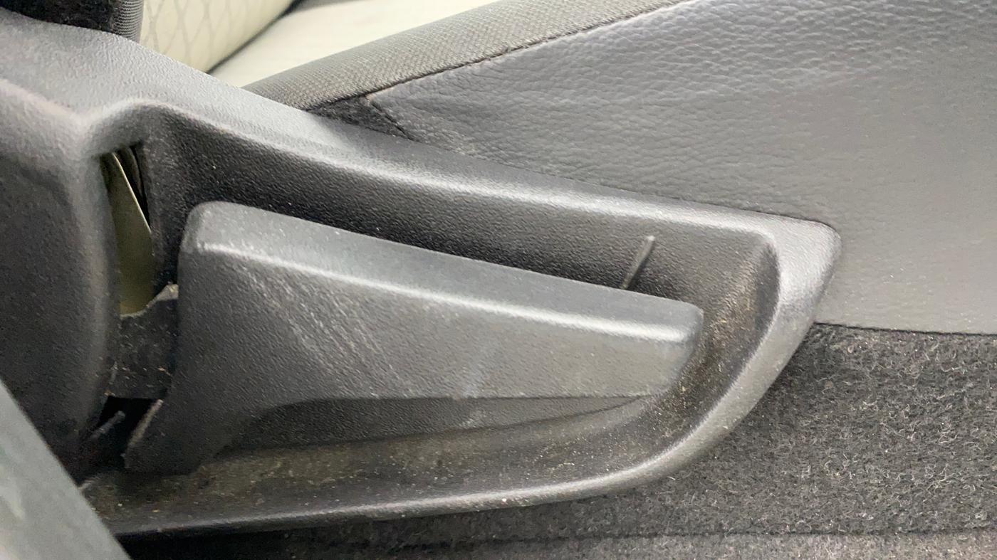 2022 Maruti Alto K10 VXI, Petrol, Manual, 9,865 km, Driver Side Adjustment Panel