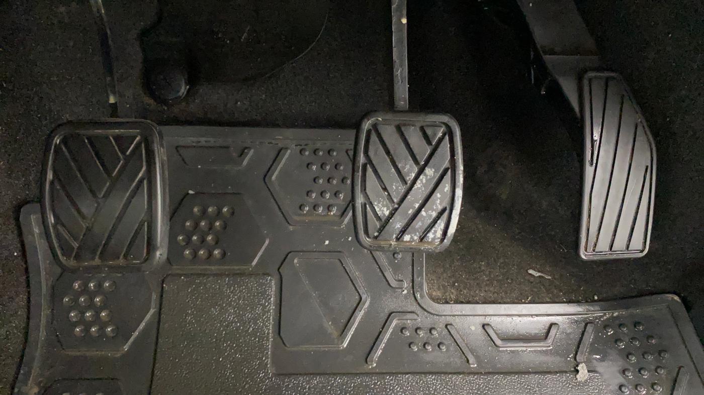2022 Maruti Alto K10 VXI, Petrol, Manual, 9,865 km, Pedals